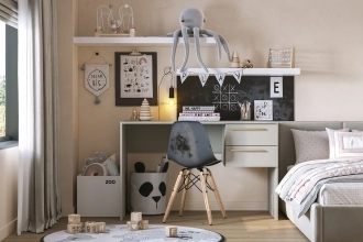 Письменный стол Ада в белом цвете с гладкими фасадами